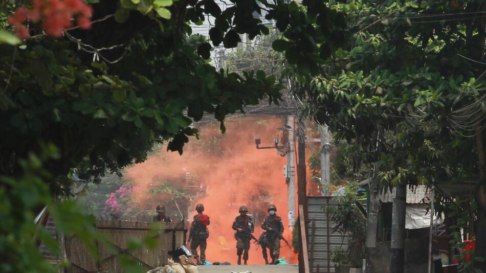 Nach dem Militärputsch in Myanmar