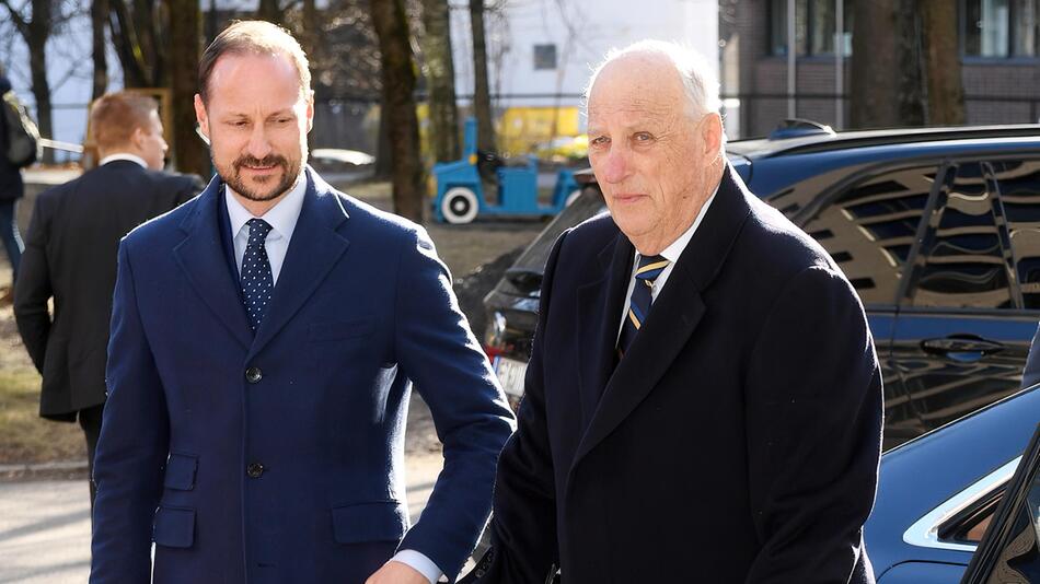 König Harald hinterlässt eine Monarchie in unsicheren Zeiten
