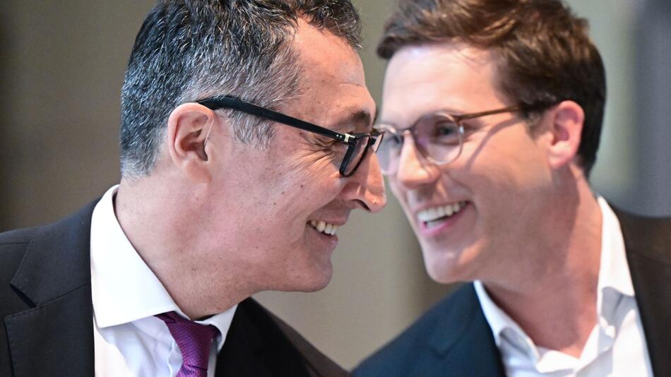 Grüne und CDU einigen sich auf Koalitionsvertrag in Baden-Württemberg