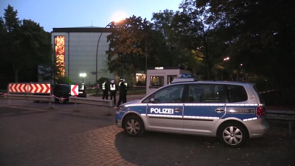 Hamburg, Polizei, Synagoge, Angriff, Student, Klappspaten