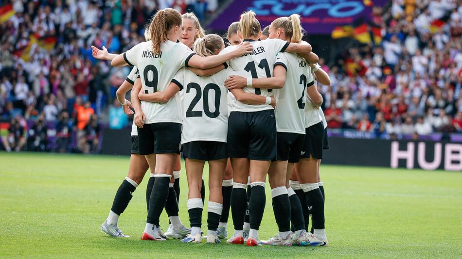 DFB-Team jubelt