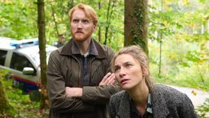 "Der Salzburg-Krimi: Tod am Wolfgangsee": Hauptkommissarin Anna Grünwald (Lisa Schützenberger, r ...
