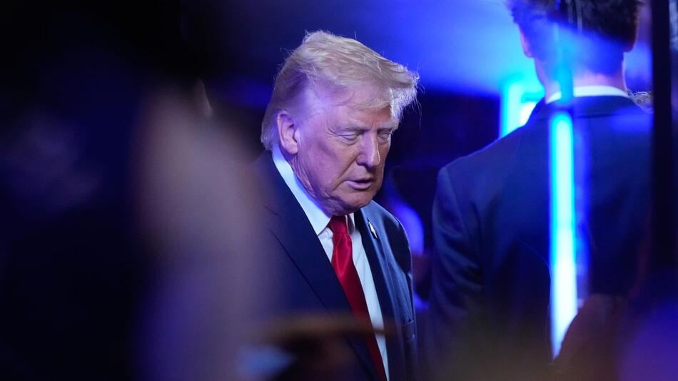 Trump bläst angekündigte Angriffe auf den Iran ab