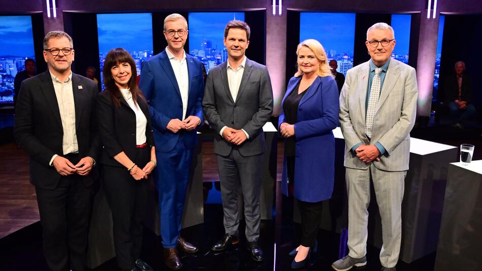 Berliner Spitzenkandidaten streiten in großem TV-Duell