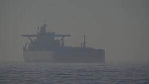 Eilverfahren eingestellt: Russischer Tanker weiter vor Rügen