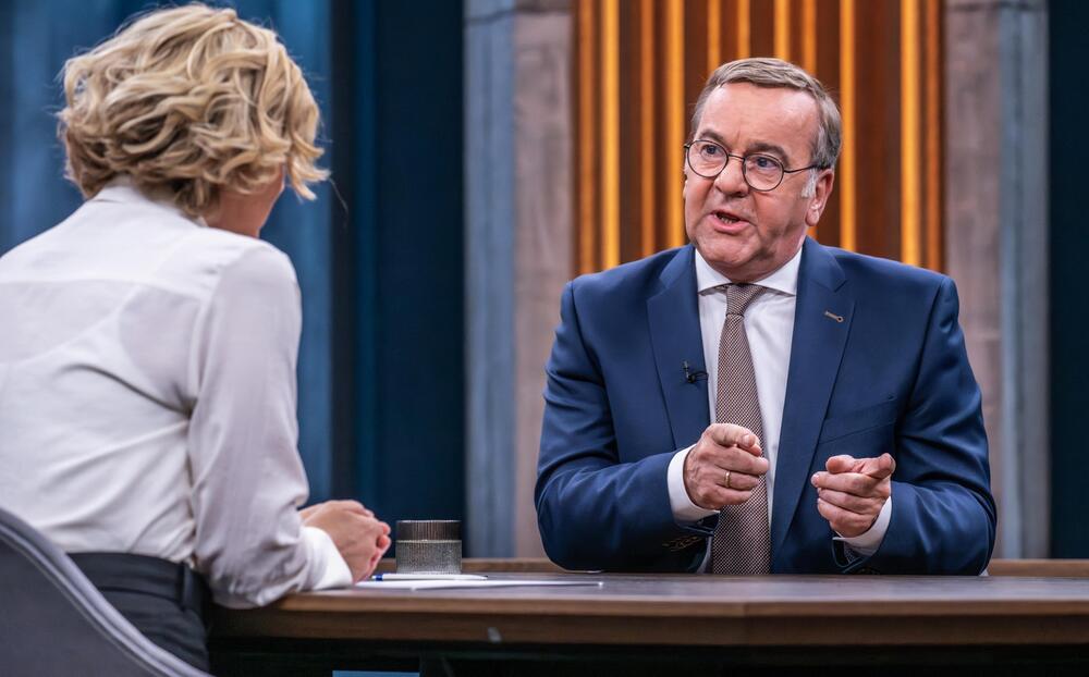 Caren Miosga und Boris Pistorius