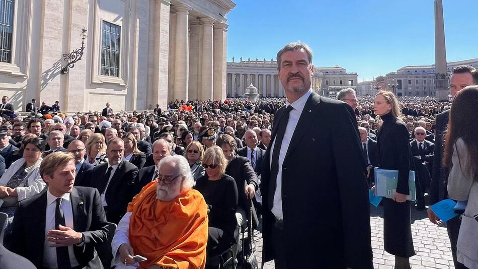 Papst Franziskus gestorben - Beisetzung