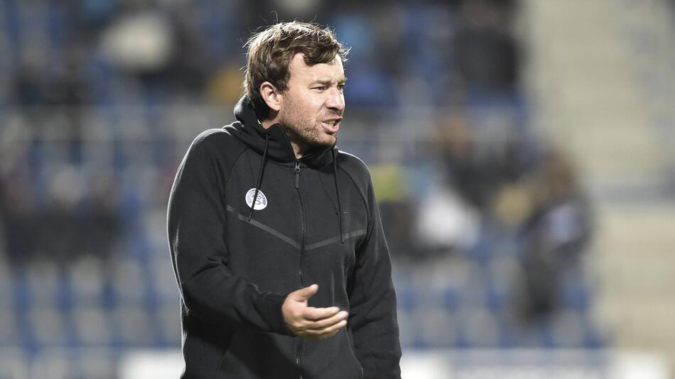 UEFA sperrt tschechischen Trainer nach Spanner-Skandal lebenslang