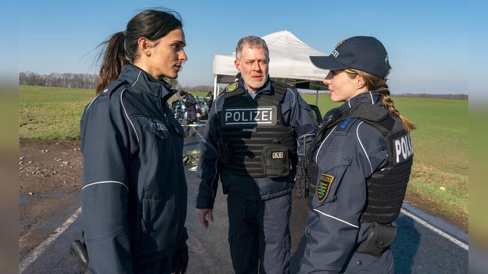 Leila Demiray (Aybi Era), Jens Riebold (Andreas Lust), Anna Stade (Paula Kroh) im "Tatort: Unter ...