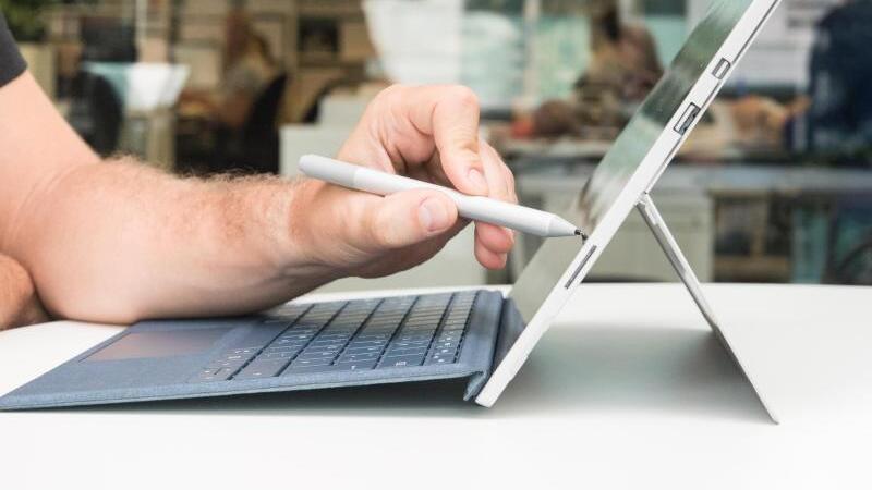 Mit Pen auf Touchscreen arbeiten