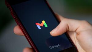 Das Logo der App Gmail auf einem Smartphone Bildschirm