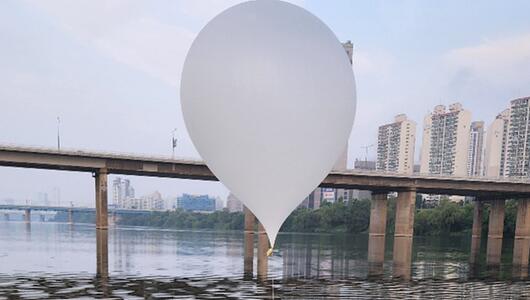 Nordkorea schickt vermutlich weiter Müll-Ballons Richtung Süden
