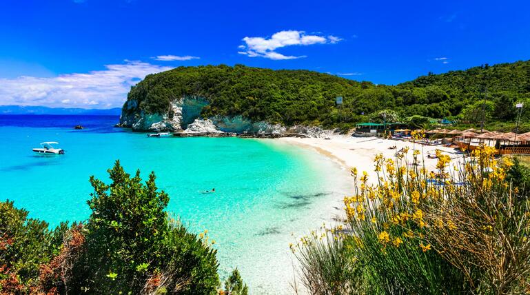 Voutoumi Beach