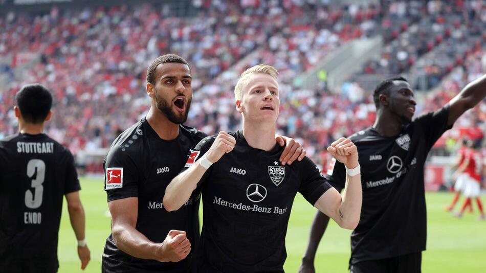 Chris Führich vom VfB Stuttgart bejubelt seinen 3:1-Führungstreffer gegen Mainz 05.
