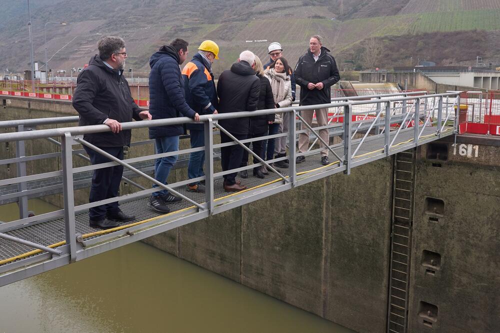 Reparaturarbeiten Schleuse Müden