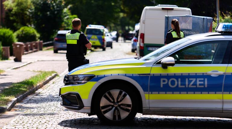 Schüsse in Jugendeinrichtung - Mehrere Tote in Stade
