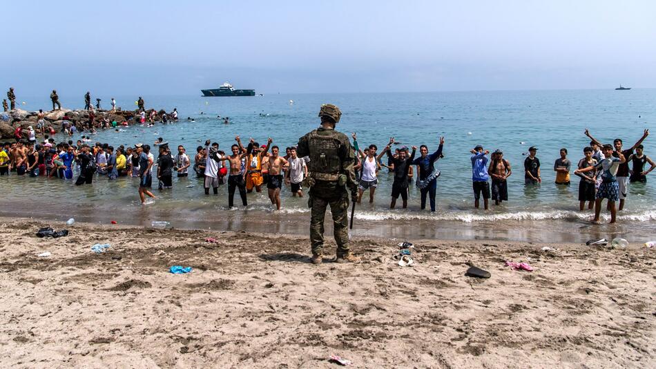 EU stellt Spanien nach Migrationschaos ungewöhnlich scharf bloß