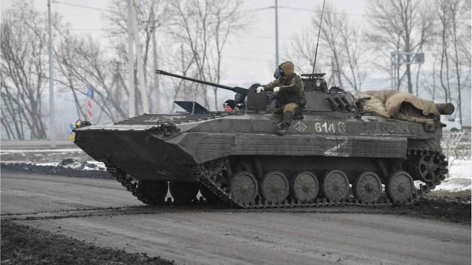 Das bedeutet das aufgemalte "Z" auf russischen Militärfahrzeugen