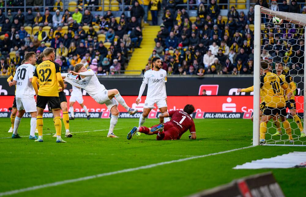 SG Dynamo Dresden - 1. FC Saarbrücken