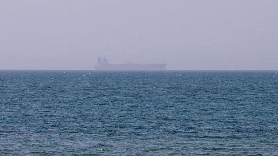 Rohöltanker vor der Küste des Oman angegriffen