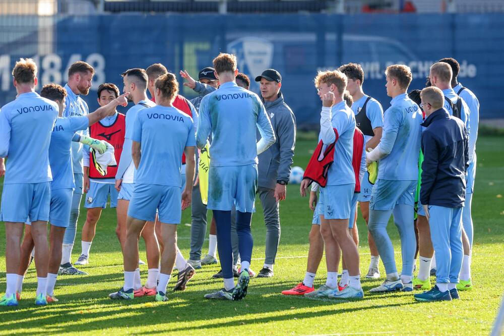 Training des VfL Bochum mit Interimstrainern Feldhoff und Ural