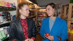 "Unter uns": Johanna (l.) bestärkt Matilda darin, ihre Gefühle nicht zu unterdrücken.