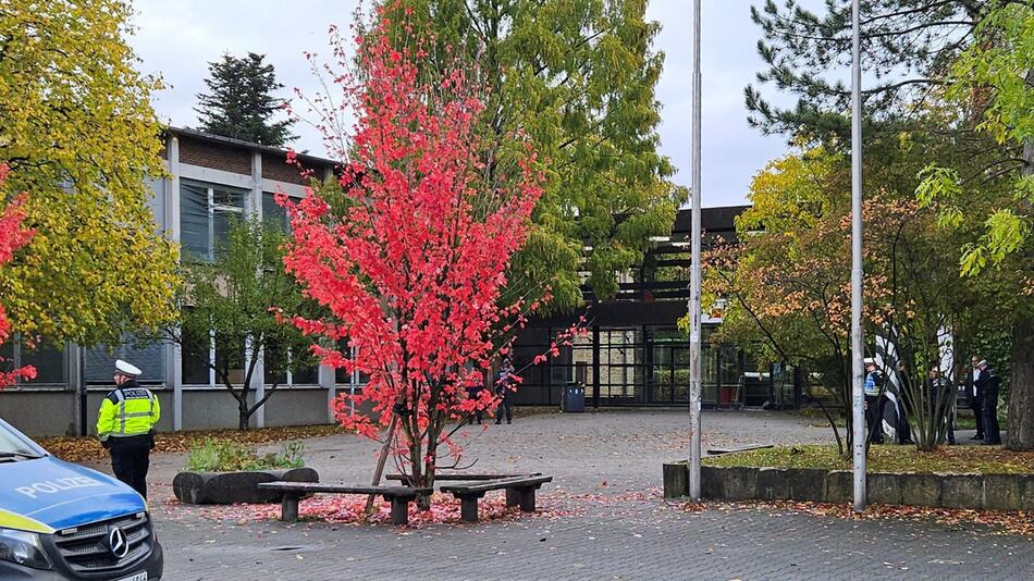 Polizeipräsenz an Schule