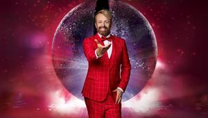 Ross Antony wagt sich auf das Tanzparkett. In der Kennenlernshow am 27. Februar entscheidet sich ...