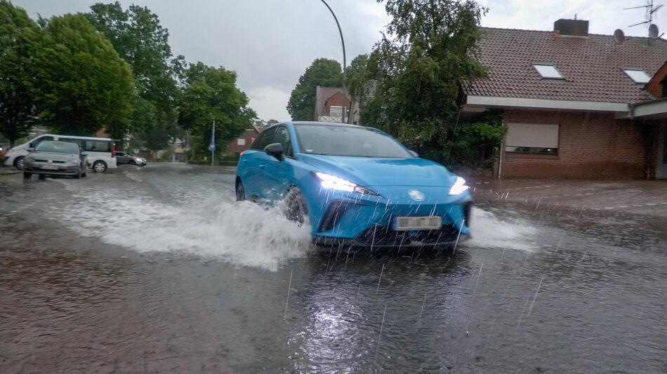 Unwetter ziehen über Deutschland – zwei Todesopfer
