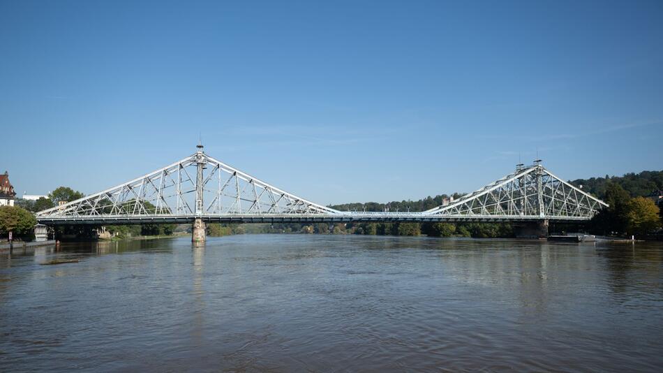 The Elbe in Saxony is slowly subsiding - Only alarm level 1 remains