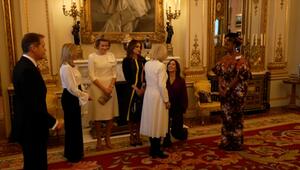 Königin Camilla: Skurriler Knicks-Moment im Buckingham Palast