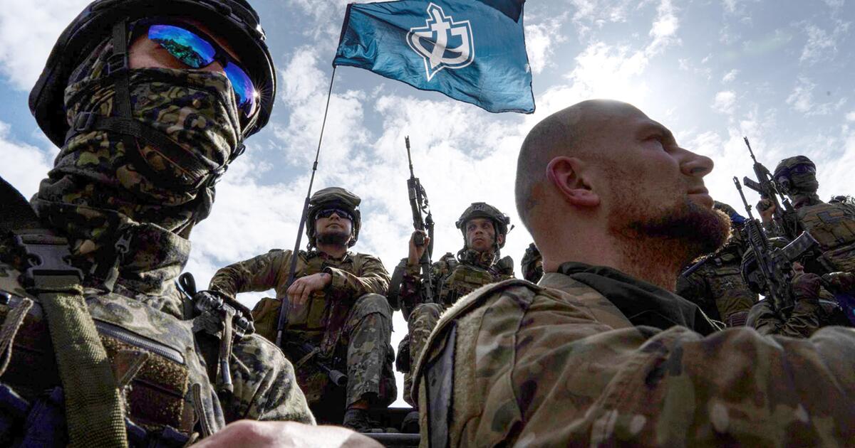 Legion aus russischen Nationalisten stellt Menschen in Grenzregion ein Ultimatum