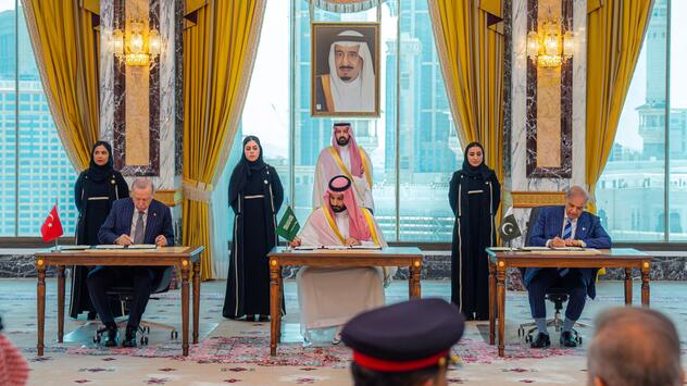 Türkei, Saudi-Arabien und Pakistan schließen Verteidigungspakt
