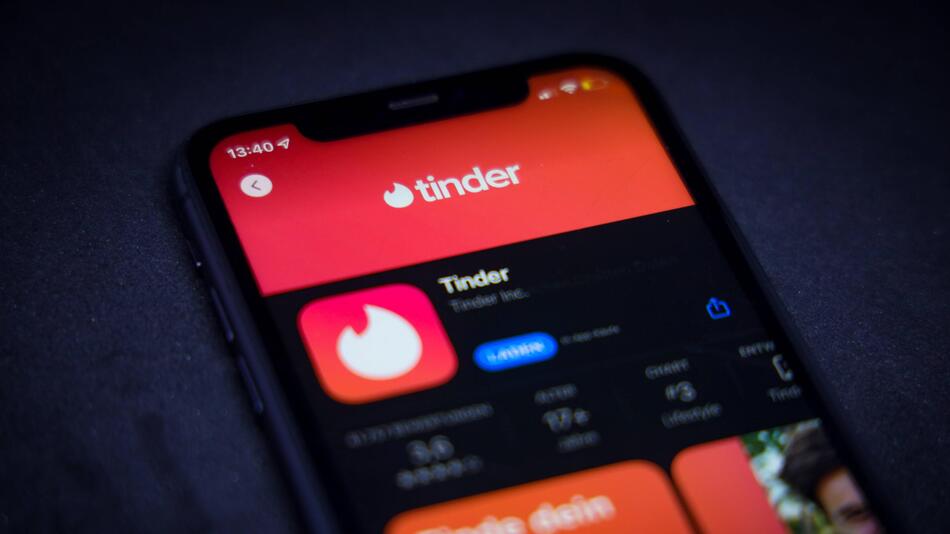 Tinder gehört zu den bekanntesten Dating-Apps auf dem Markt. (Symbolbild)