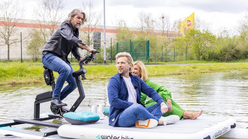 Nils Glagau, Tillmann Schulz und Dagmar Wöhrl auf "Höhle der Löwen"-Dienstreise.