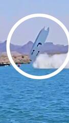 Speedboot hebt ab: Spektakulärer Unfall auf See in Arizona – Insassen haben Glück