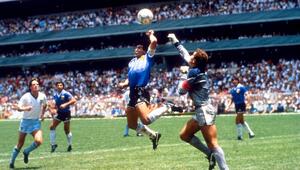 Diego Maradona "Hand Gottes"
