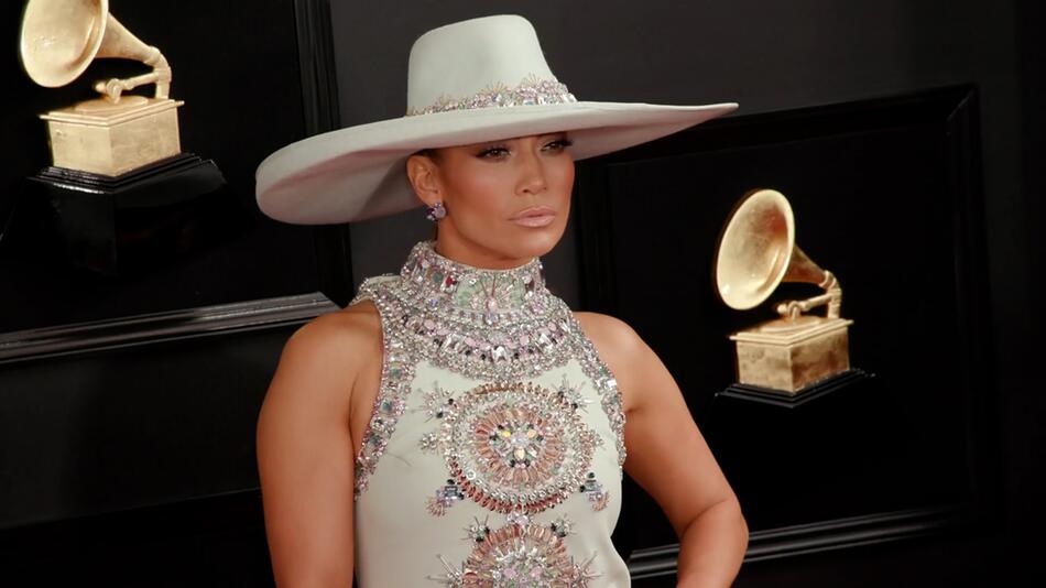 Filter verrutscht: So sieht Jennifer Lopez heute wirklich aus