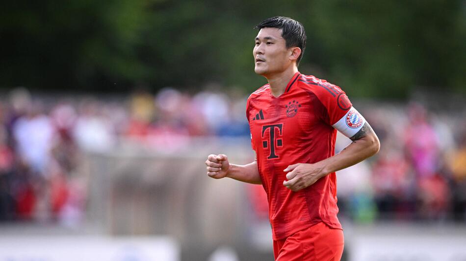 Min-Jae Kim, FC Bayern München, Fußball