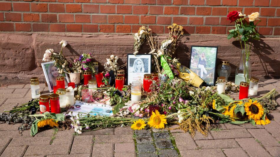 16-Jährige vor Zug gestoßen: Gericht hat Urteil gefällt