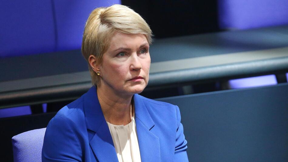 Manuela Schwesig: "Ich rate der Bundesregierung, das vom Tisch zu nehmen"