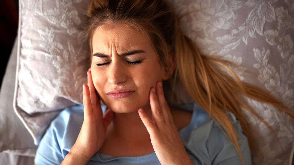 Warum Stress sich im Mund festsetzt – und was dagegen hilft