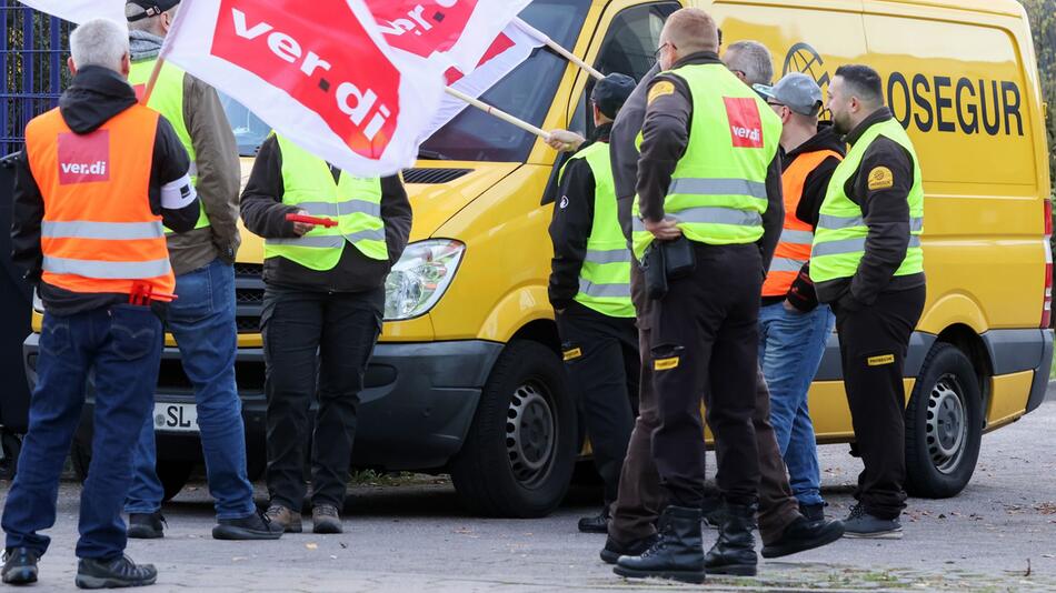 Geldtransporter im Warnstreik - Kundgebung in Hannover