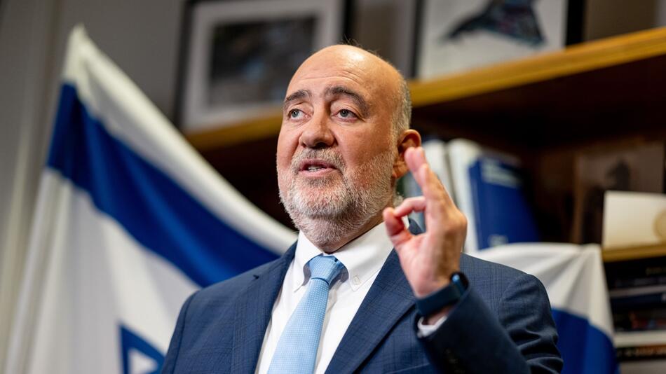 Ron Prosor