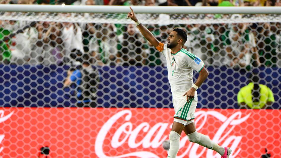 Algerien-Star muss sich für Tor verteidigen