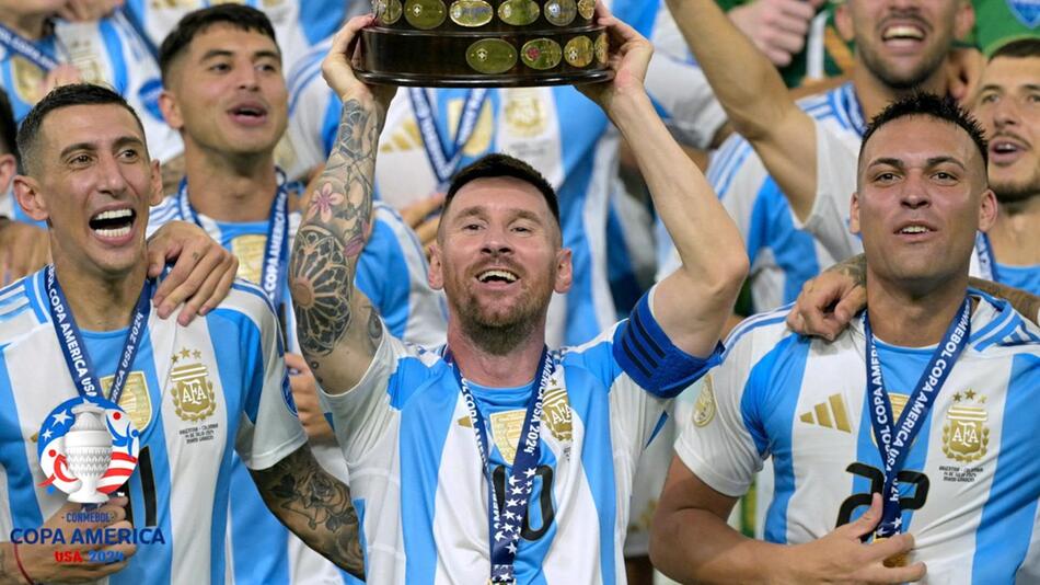 Lionel Messi feiert mit Argentinien den Gewinn der Copa America