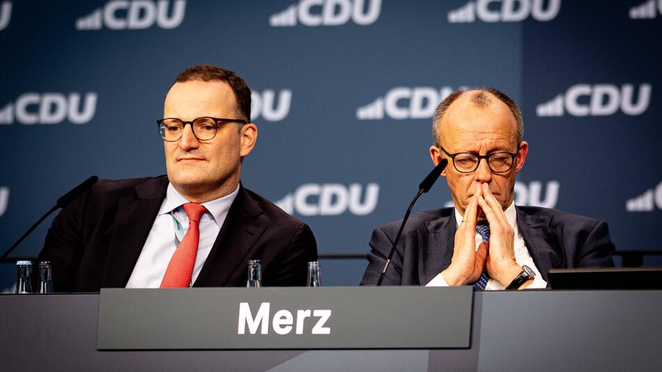 Baut Merz jetzt die Regierung um?