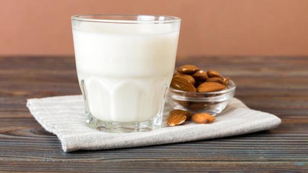 Mandelmilch