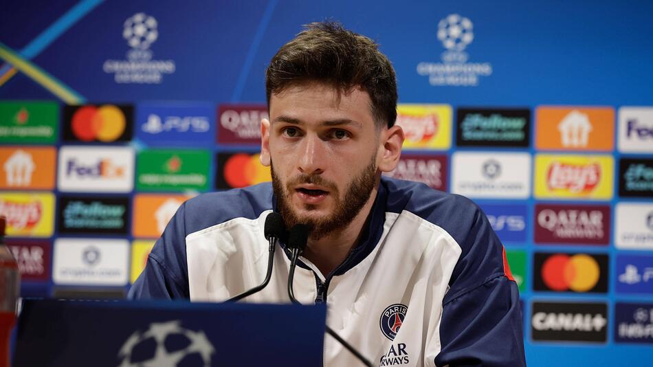 PSG-Profi über Bayern-Star: "Er ist eine Legende"