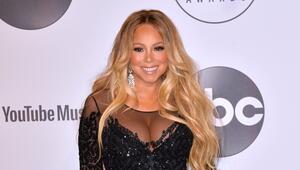 Mariah Carey performt bei der Eröffnungsfeier der Olympischen Winterspiele.